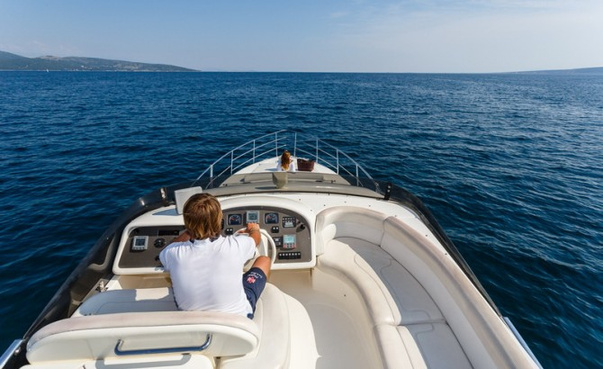 Azimut 52 Boat Rental Cascais Portugal — view 2