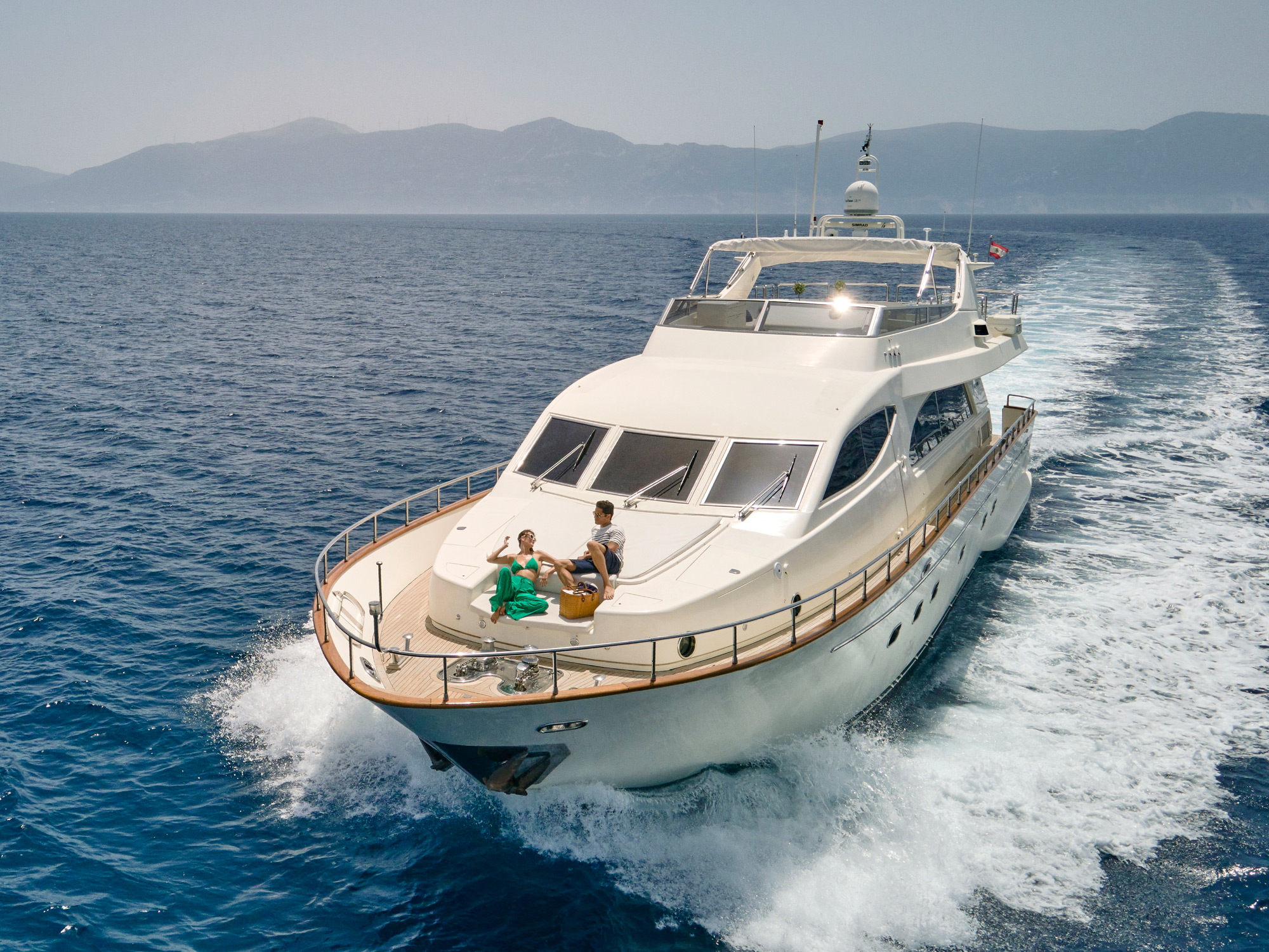 Falcon 86 Boat Rental Grécia Portugal