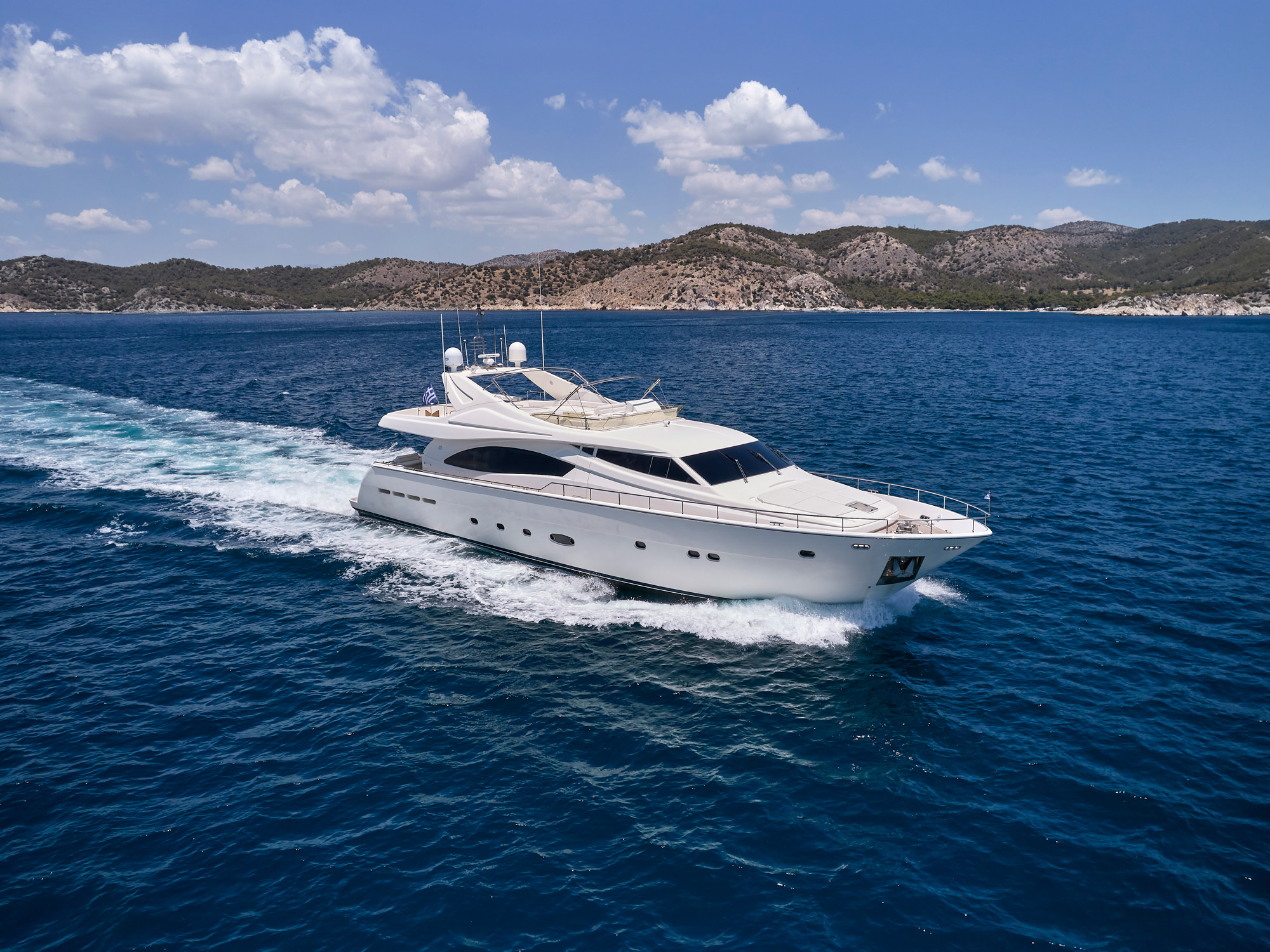 Ferretti 880 Boat Rental Grécia Portugal
