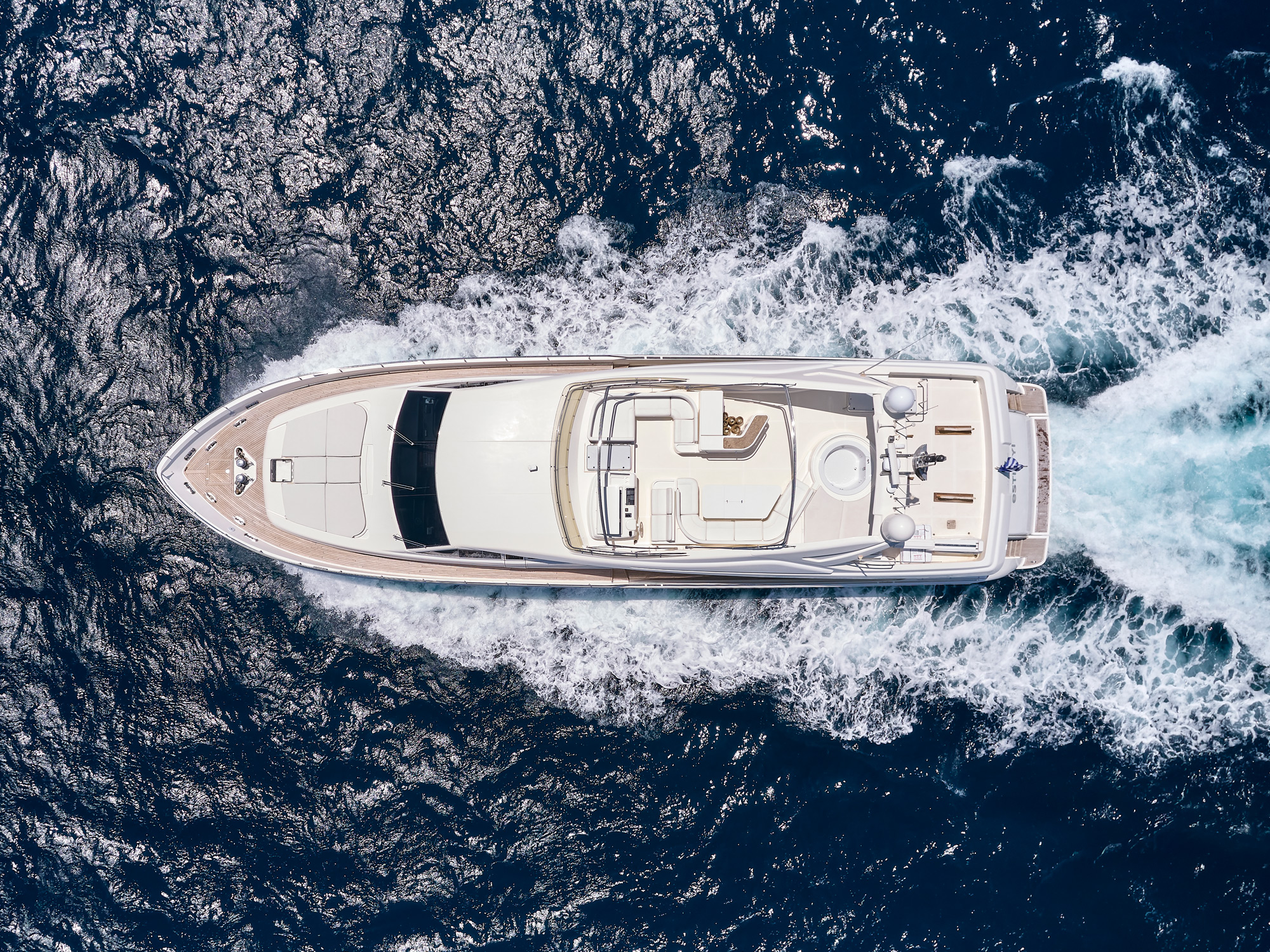 Ferretti 880 Boat Rental Grécia Portugal — view 4
