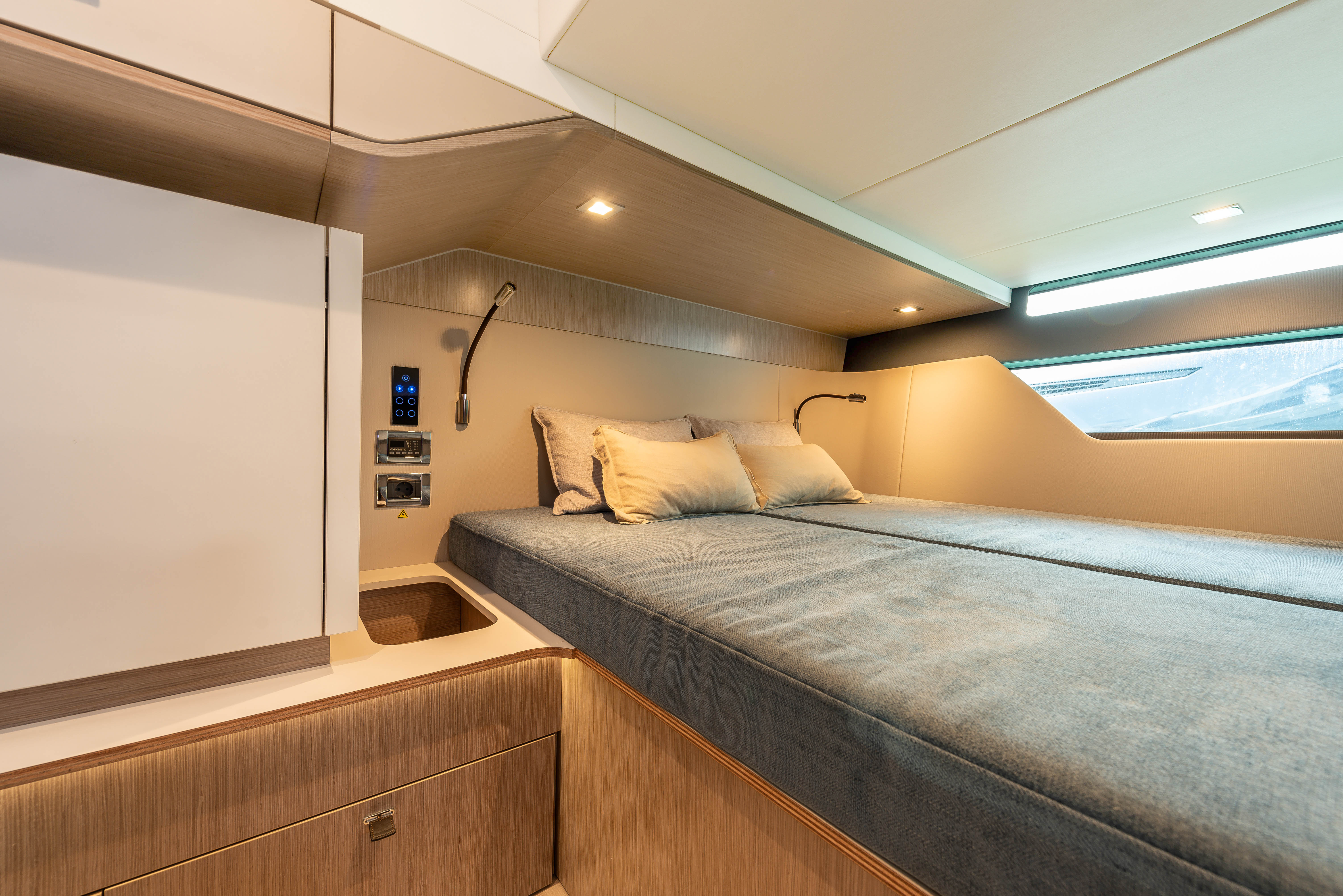 Fjord 41 XL Boat Rental Ibiza Portugal — view 5