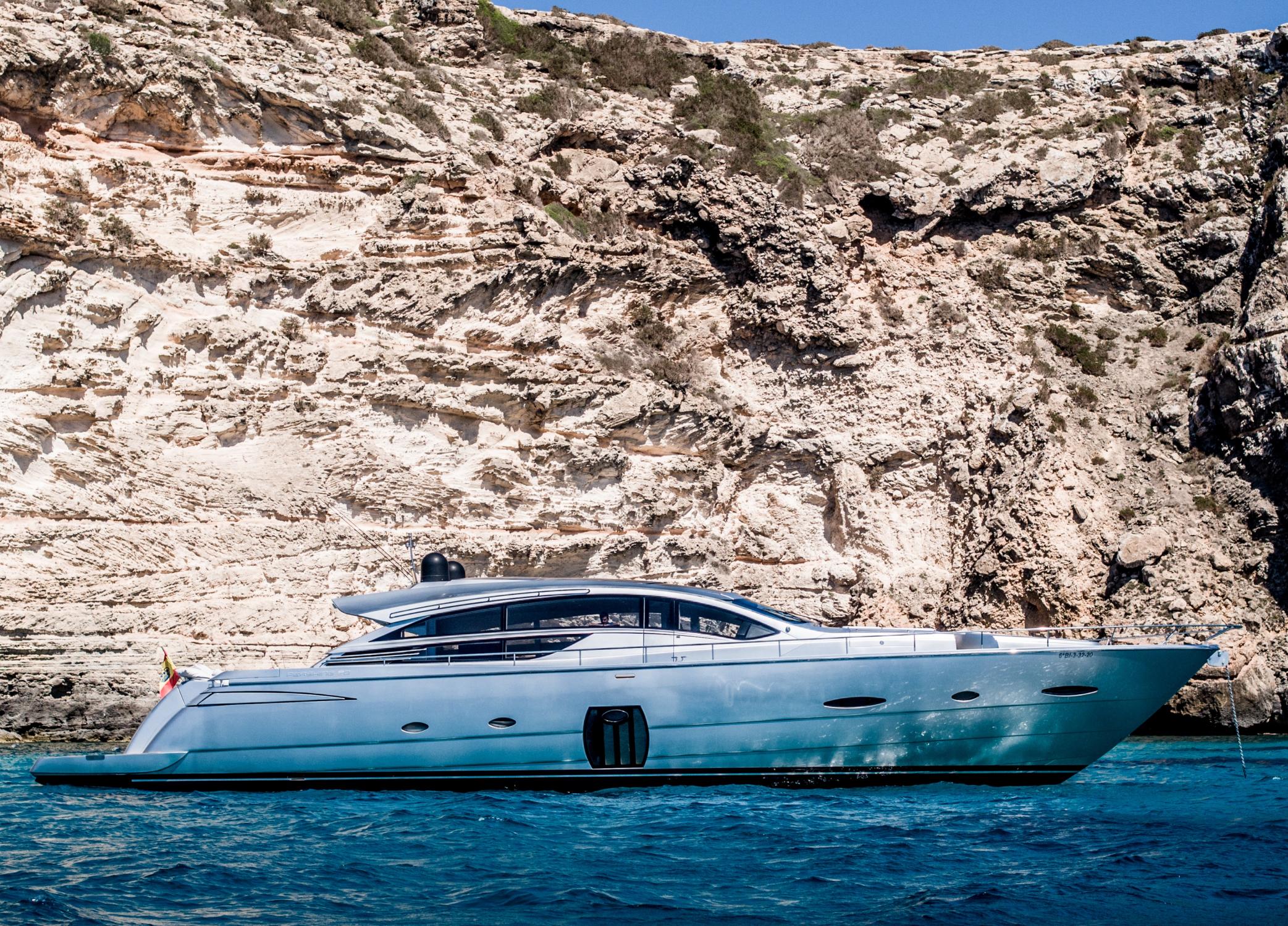 Pershing 80 Boat Rental Ibiza Portugal — view 3