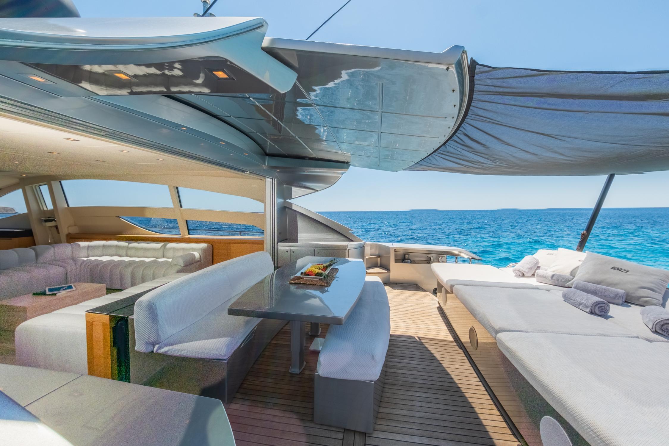 Pershing 80 Boat Rental Ibiza Portugal — view 4