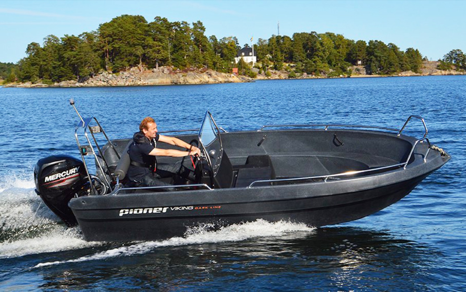 Pioner Viking 11 Boat Rental Algarve Portugal