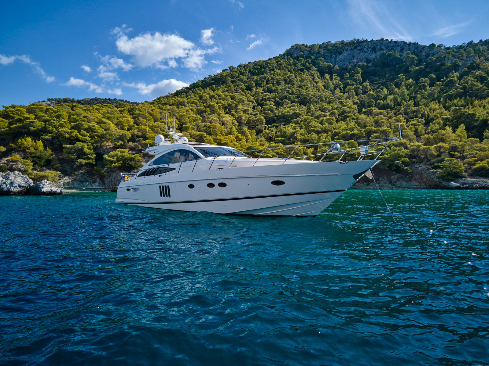 Princess V70 Boat Rental Grécia Portugal — view 2