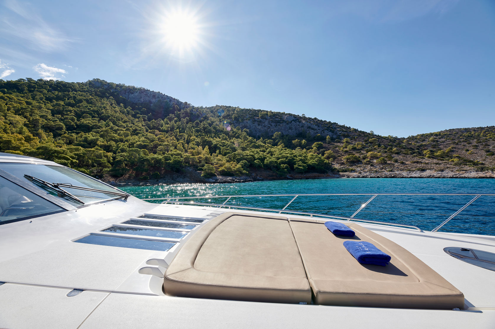 Princess V70 Boat Rental Grécia Portugal — view 4