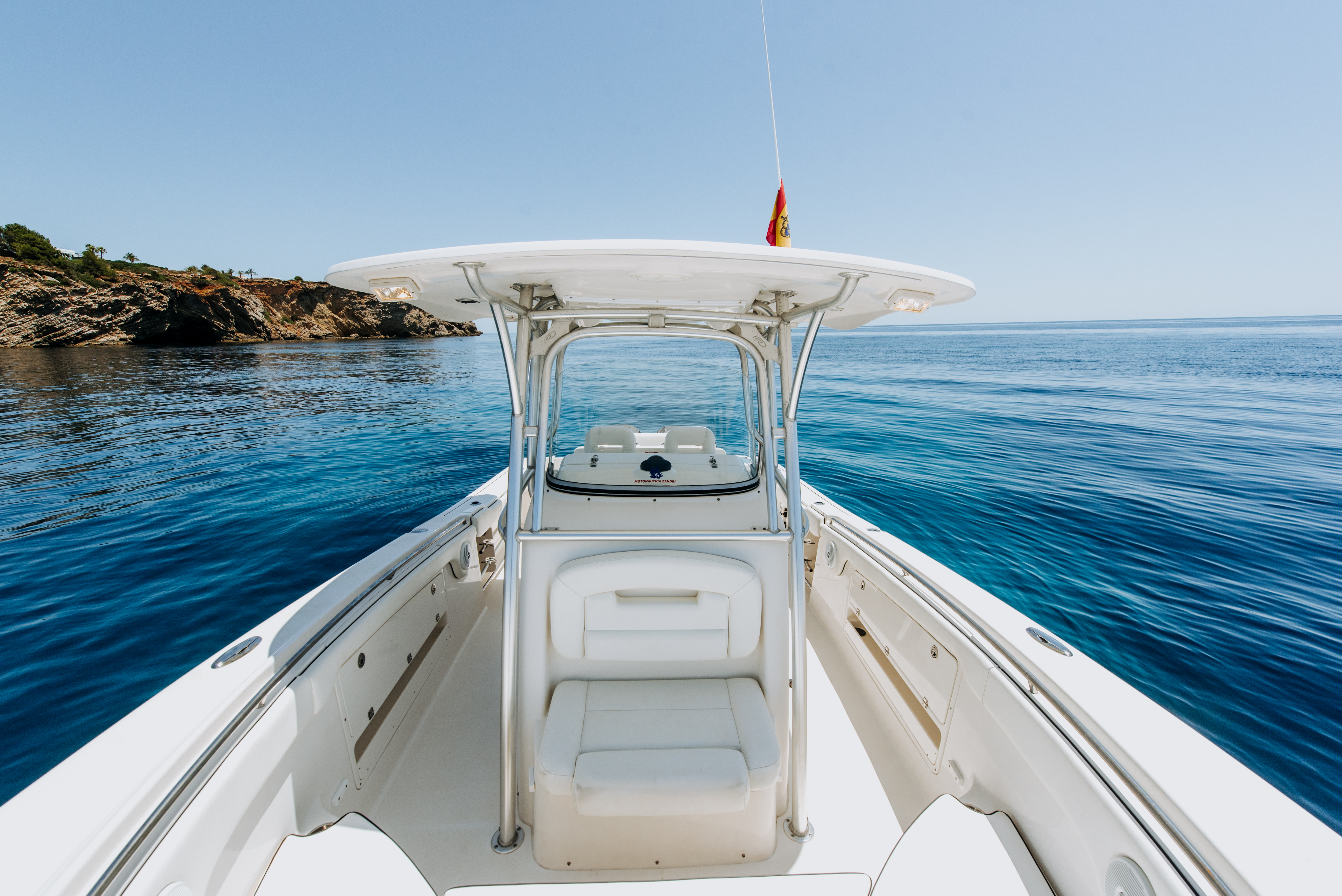 Robalo 300 Boat Rental Ibiza Portugal