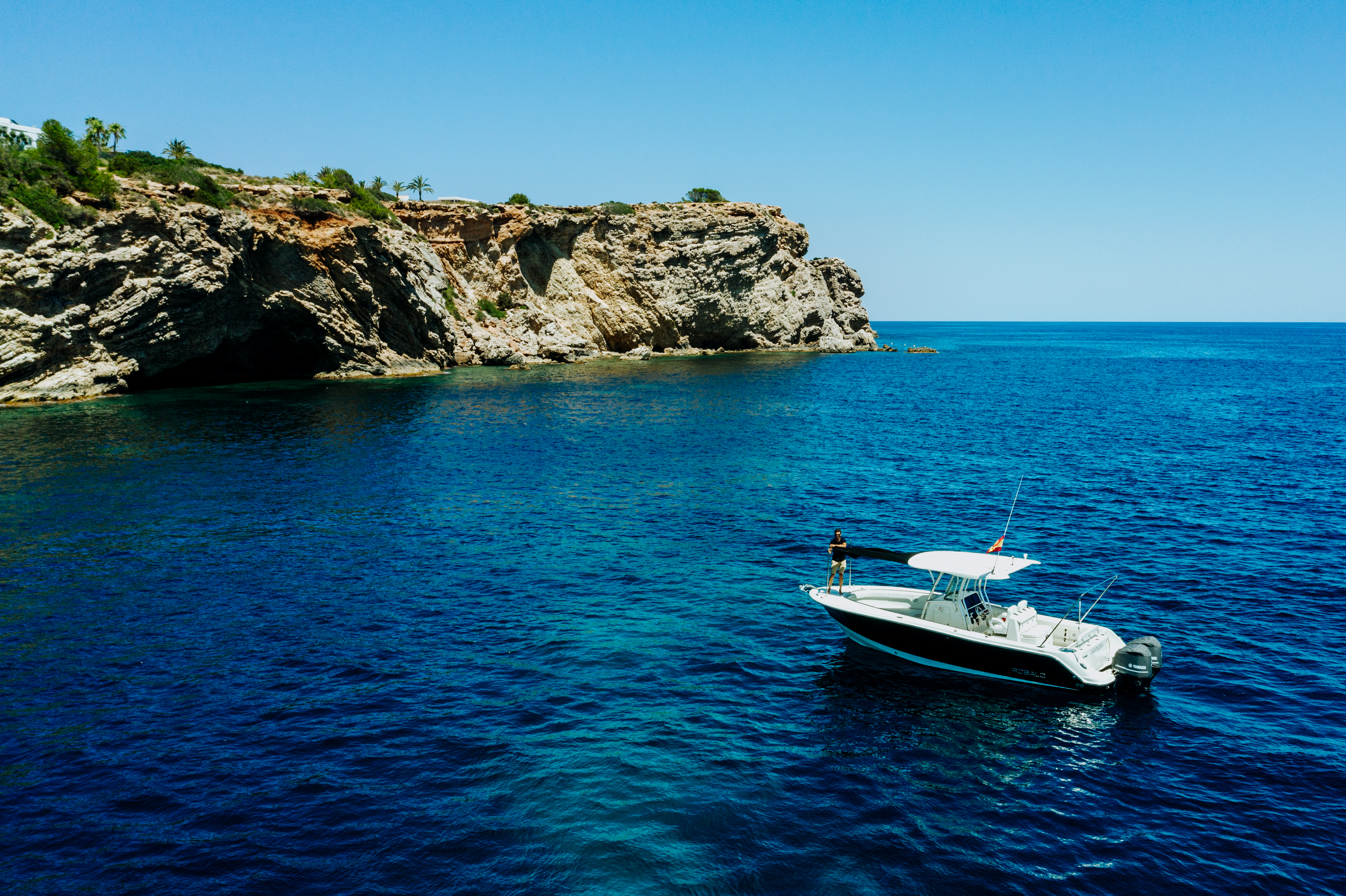 Robalo 300 Boat Rental Ibiza Portugal — view 5