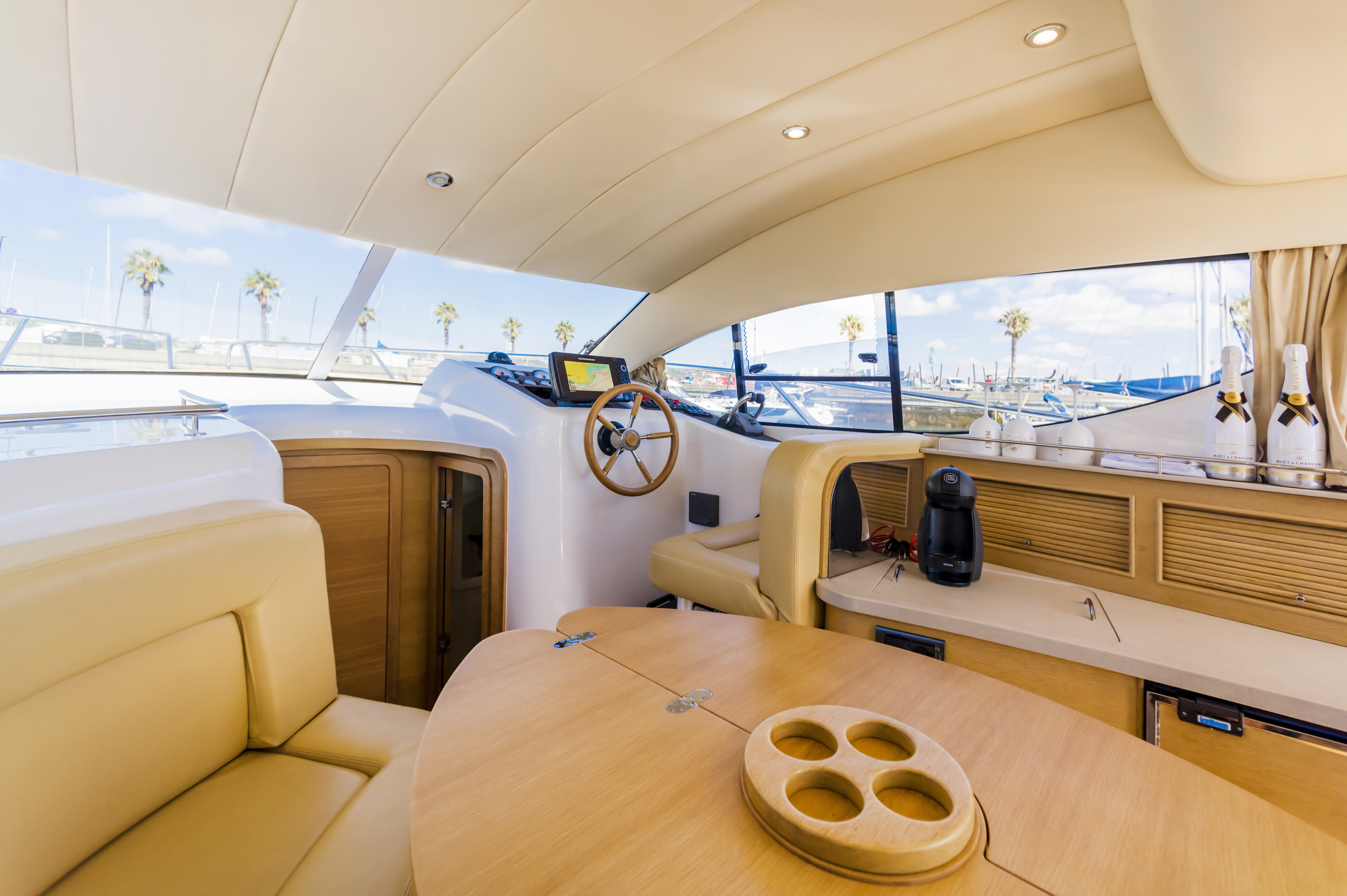 Sessa Marine 32 Boat Rental Cascais Portugal — view 5