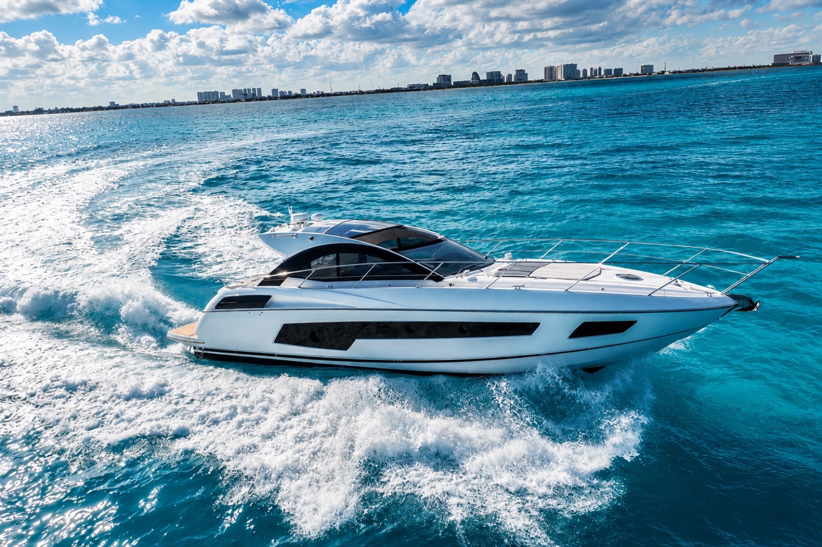 Sunseeker San Remo 53 Boat Rental Algarve Portugal — view 2