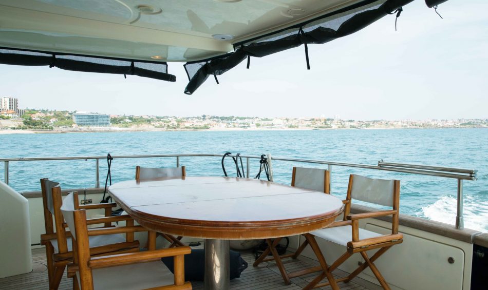 Azimut 80 Fly Boat Rental Algarve Portugal — view 4