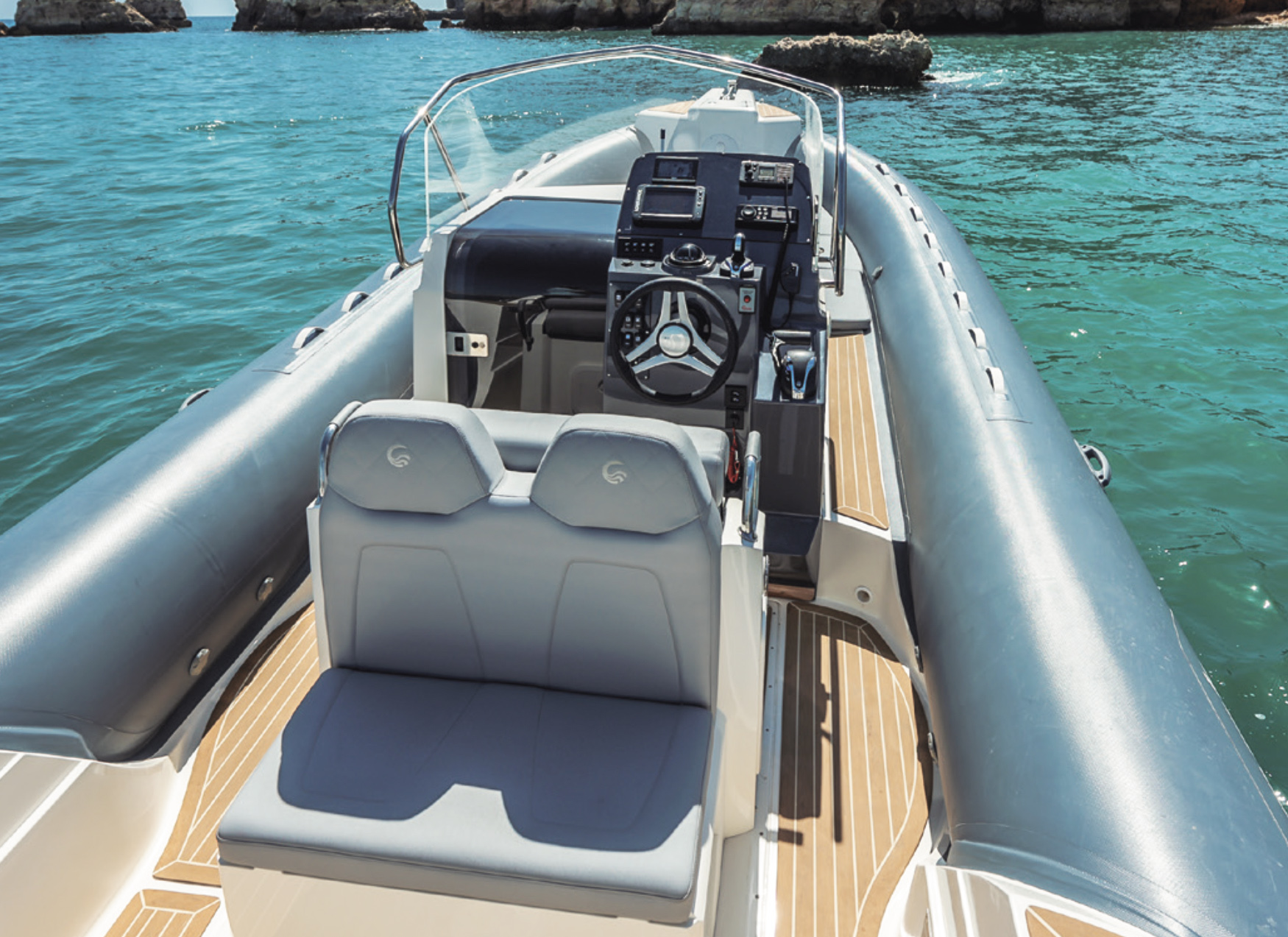 Capelli Tempest 850 Boat Rental Algarve Portugal — view 4