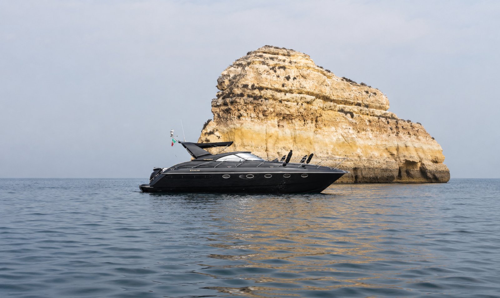 Fairline Targa 43 Boat Rental Tróia Portugal
