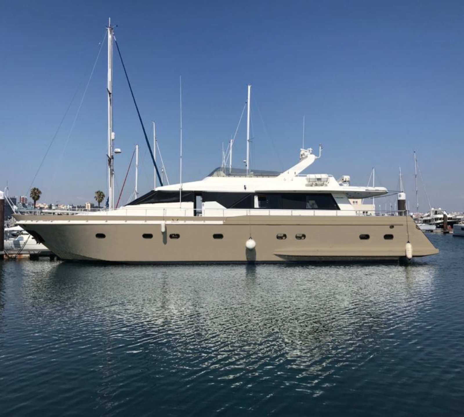 Falcon 82 Fly Boat Rental Cascais Portugal