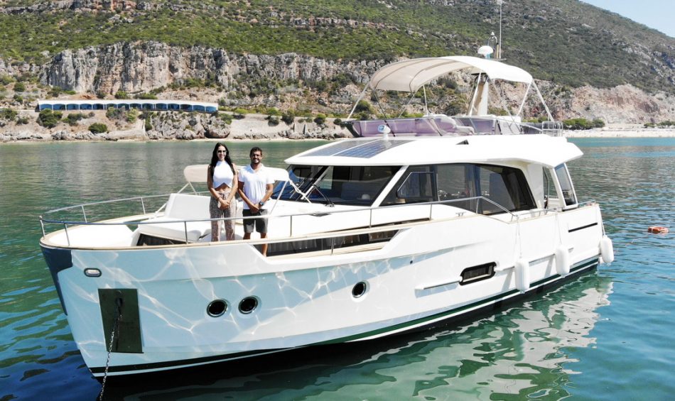 Greenline 48 Fly Boat Rental Tróia Portugal — view 2