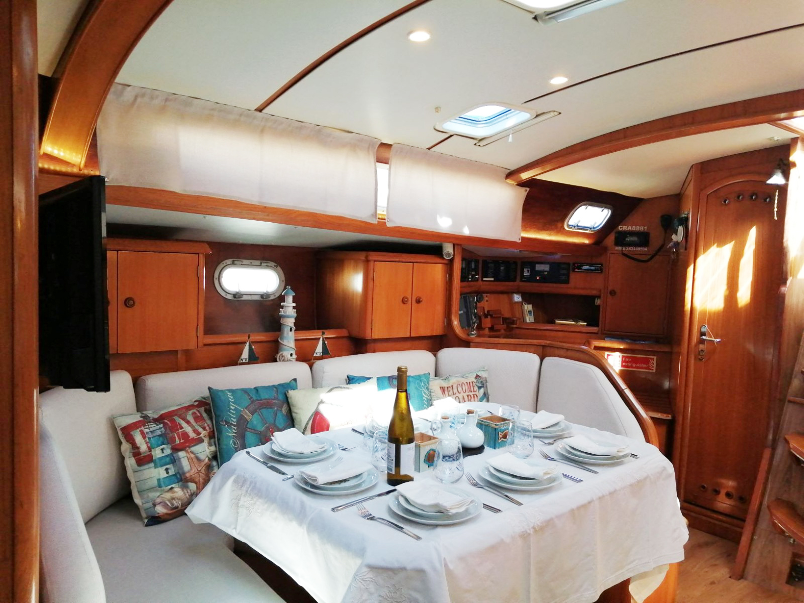 Jeanneau Sun Odyssey 45 Boat Rental Algarve Portugal — view 4
