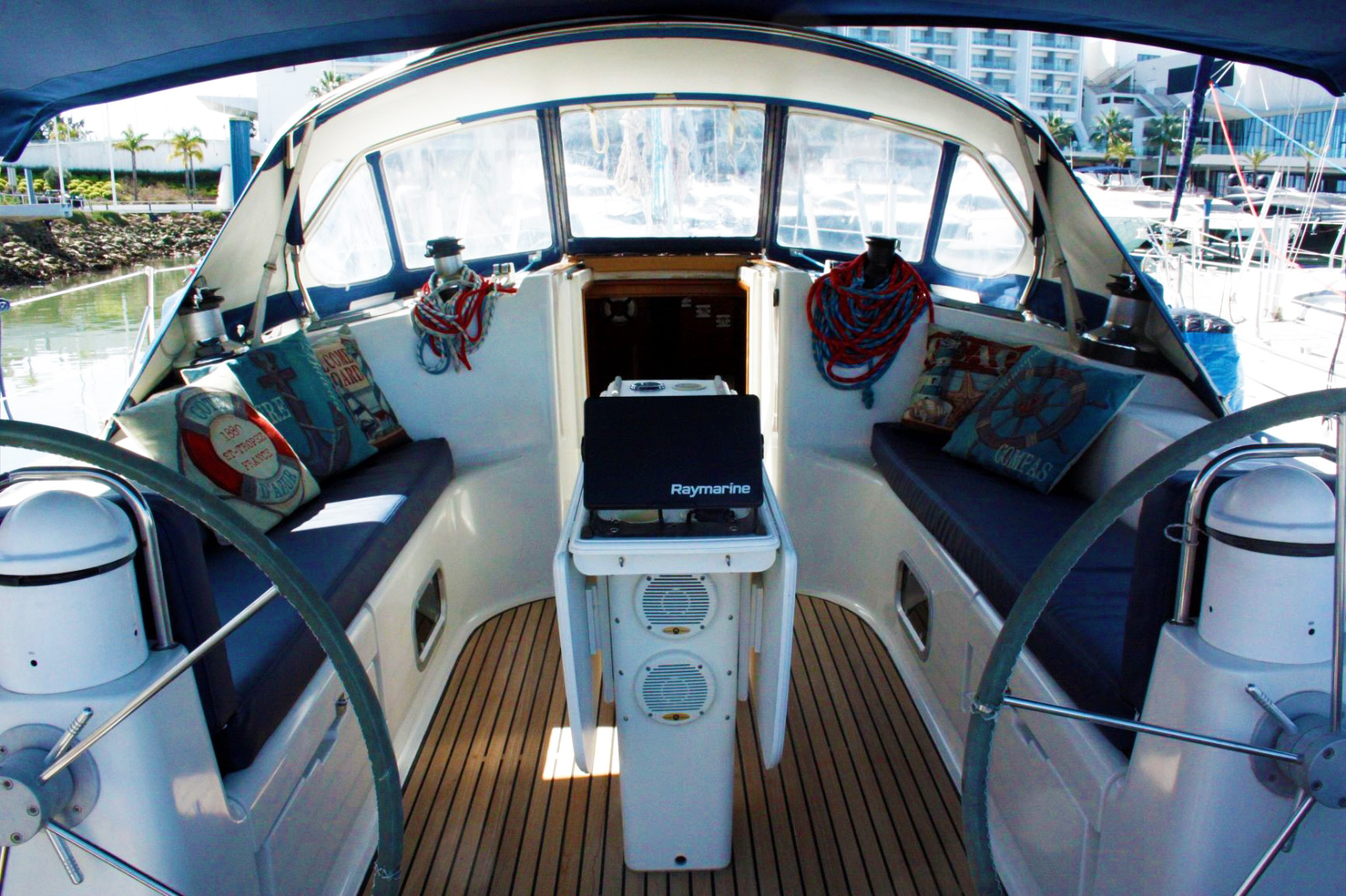 Jeanneau Sun Odyssey 45 Boat Rental Algarve Portugal — view 6