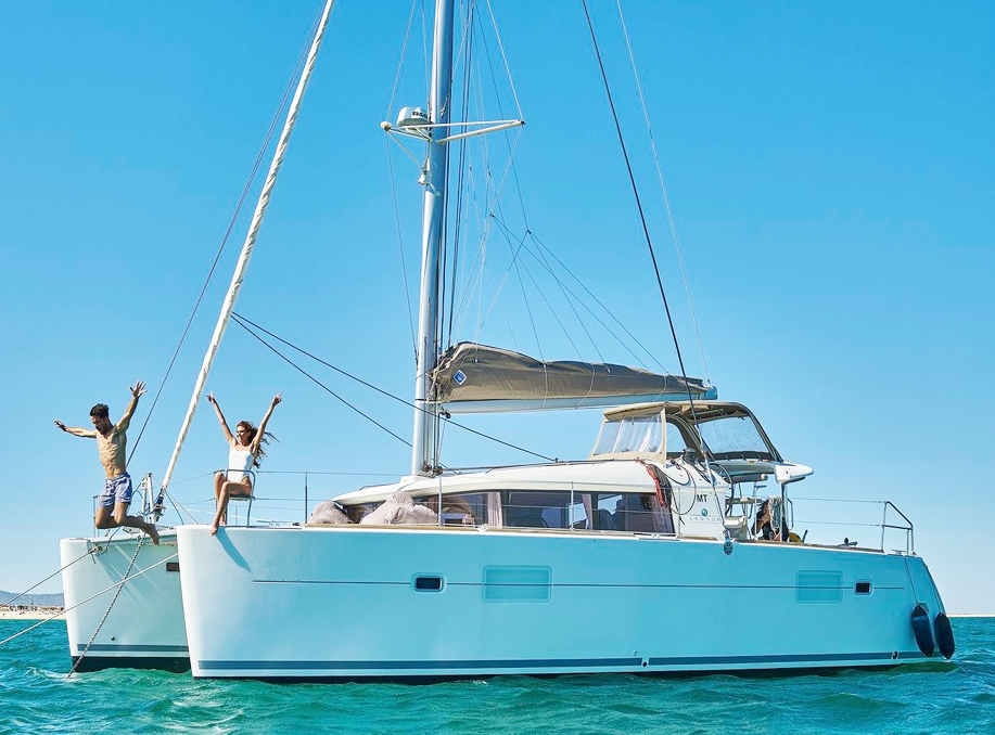 Lagoon 40 Catamaran Boat Rental Algarve Portugal — view 2