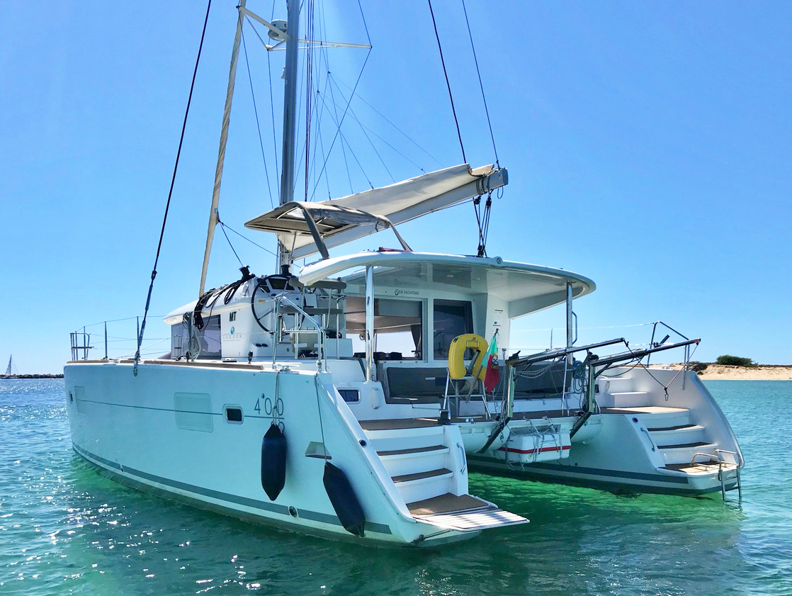 Lagoon 40 Catamaran Boat Rental Algarve Portugal — view 4