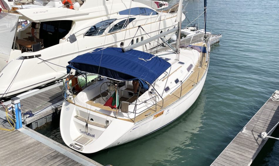 Sailboat 36 Boat Rental Tróia Portugal