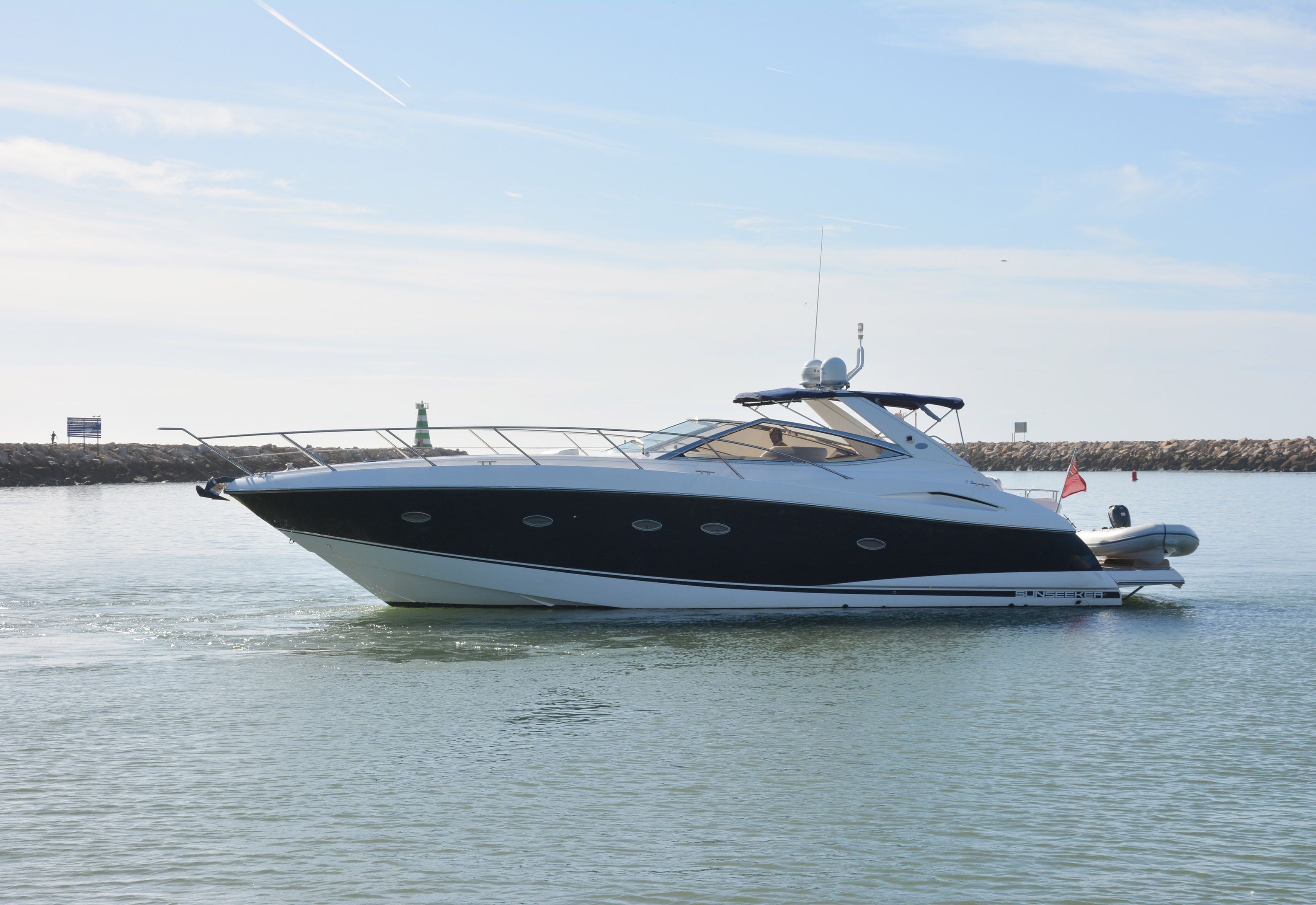 Sunseeker Portofino 46 (Lagos) Boat Rental Algarve Portugal