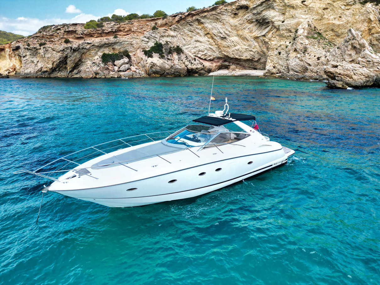 Sunseeker Portofino 46 (Vilamoura) Boat Rental Algarve Portugal