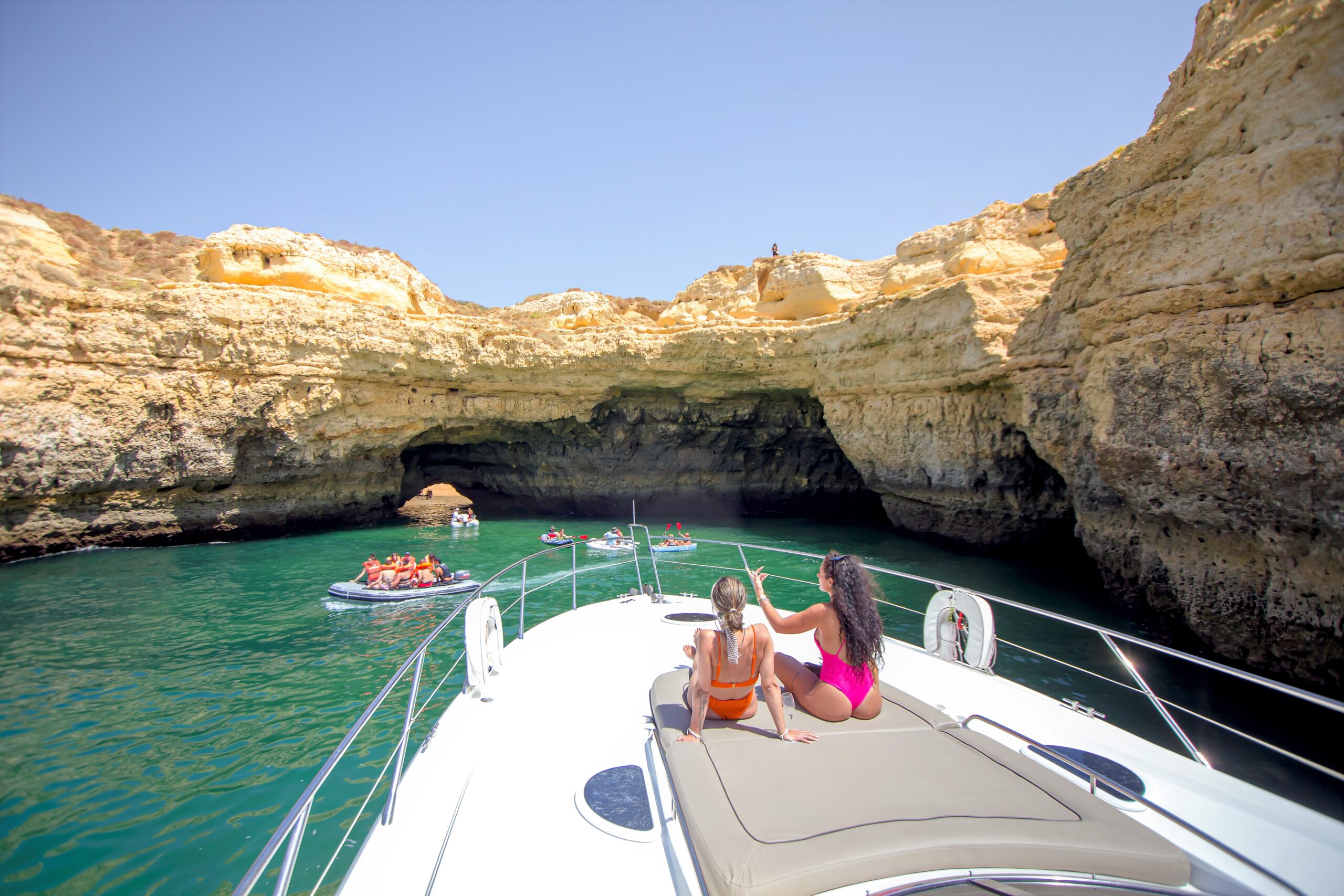 Sunseeker Portofino 53 (Vilamoura) Boat Rental Algarve Portugal — view 3
